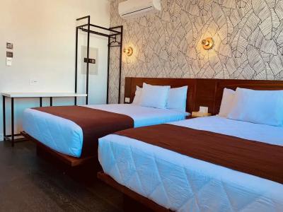 H by H Hospitality - 98