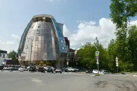 Кремлевский - 0