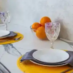 на Новомосковской, 14 - 77