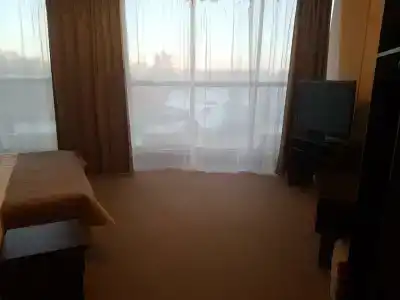 Кремлевский - 72