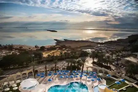 Daniel Dead Sea - 1