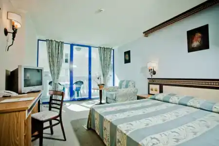 Chaika Beach Resort – All Inclusive - 42