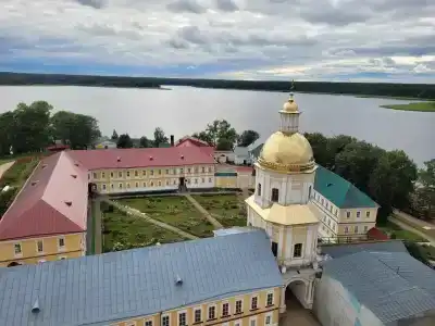Монастырская гостиница - 48