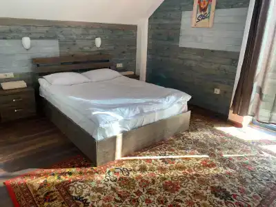 Mountain Cricket Chalets and Apartments - 13