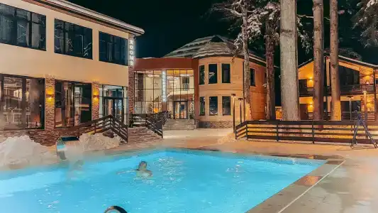 Ski Resort - 0