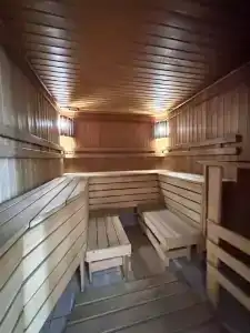 Аэропорт - 81