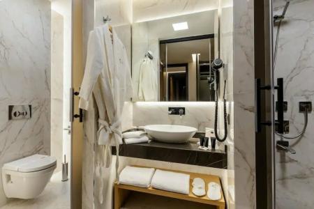 Broyt Suites - 43