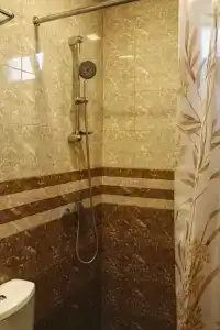 Kirch & Restaurant - 11