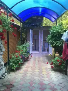 у Левы - 16