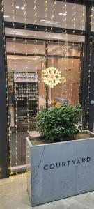 Courtyard by Marriott - 78