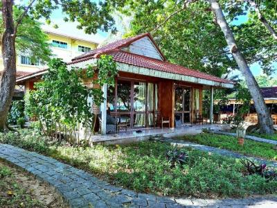 Tan Son Nhat Con Dao Resort - 18