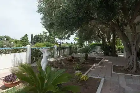 Umberto - 8