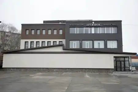 Полуостров - 0
