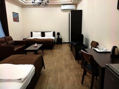Boutique Living - 11