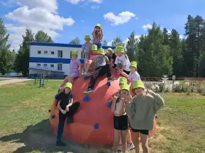 Звёздный - 1