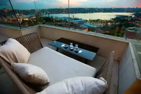 Radisson Blu Istanbul Pera - 42