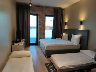 Докландс - 83