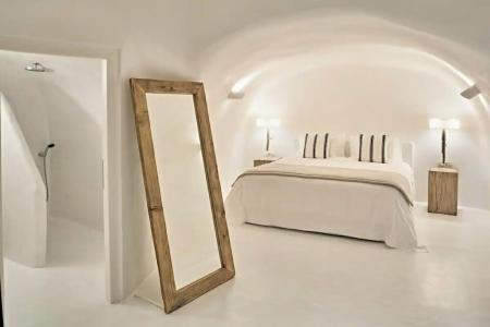 Mystique, a Luxury Collection, Santorini - 19