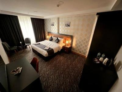 El Emin İstanbul - 35