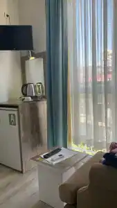 Cleopatra King Apart - 31