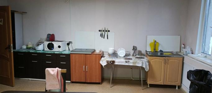 Нефтяник - 27