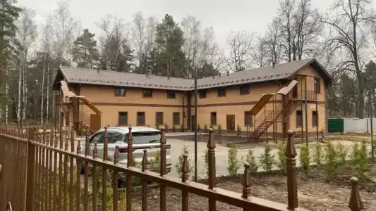 Дворик Друзей - 0