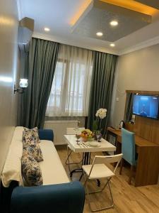 Riverland Suites - 48