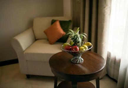 Howard Plaza The Fern, - 82