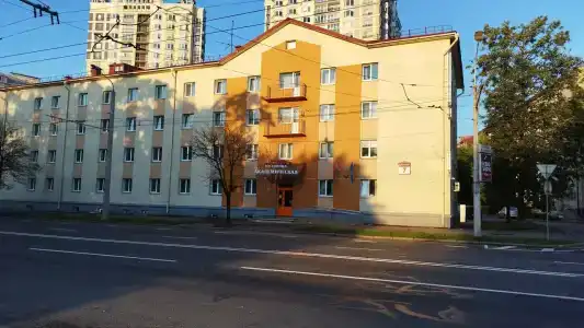 Академическая - 48