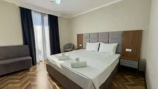 Грейс Бриз - 49