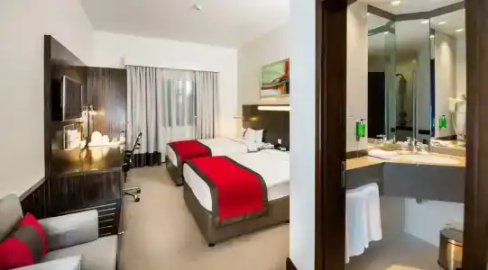 Holiday Inn Express Dubai Internet City, an IHG - 20