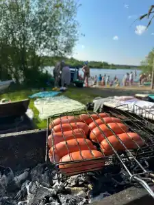 У озера - 13