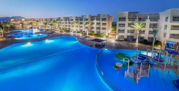 Solymar Soma Beach