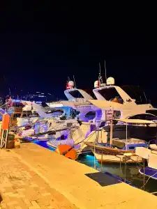 Blue Wave Suite - 29