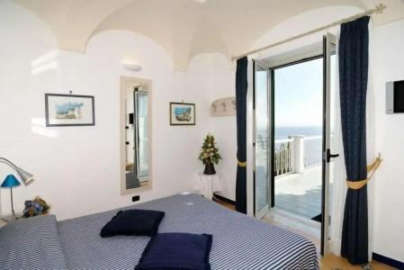 Bellevue Suite - 54