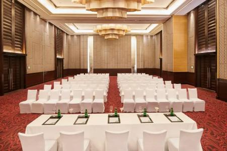 Holiday Inn Mumbai International Airport, An Ihg - 51