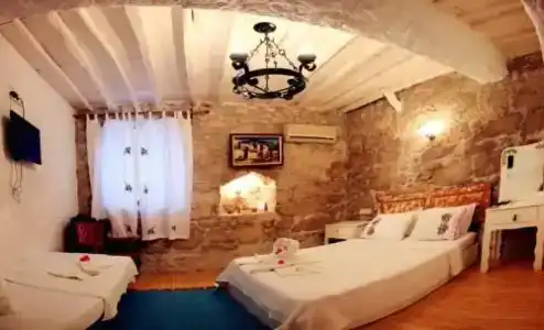 Alacati Asmali Konak - 9