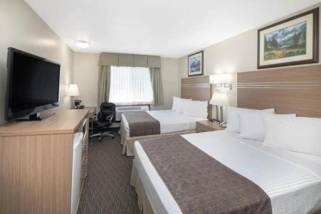 Ramada & Suites by Wyndham İstanbul Ataköy - 64
