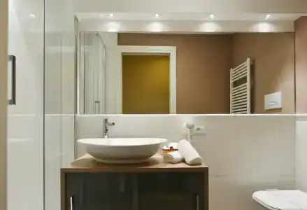 *1*7*4* Via Roma - 37