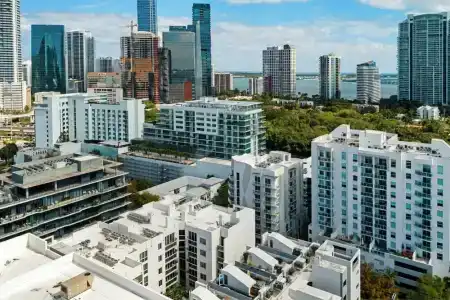 Habitat Brickell I Sextant - 0