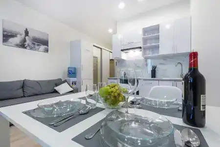 Sky Club Apartments - 22