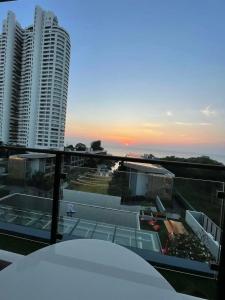 Renaissance Pattaya Resort & Spa - Sha Extra Plus - 27