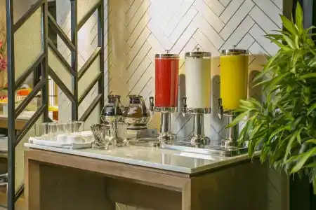 AVORA Boutique - 15