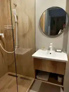 Ривер Хаус - 81