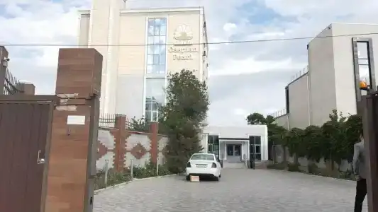 Caspian Pearl - 10