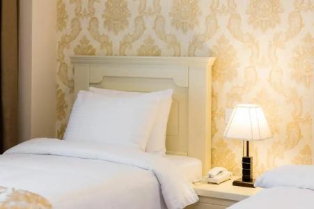 Orchid Boutique - 53