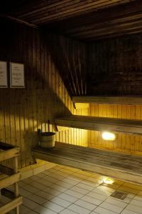 Clayton Cardiff Lane - 25