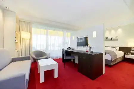 Holiday Inn Berlin Airport - Conference Centre, An Ihg - 95
