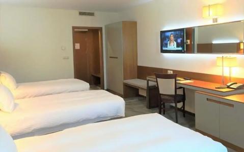 Golden Tulip Varna - 13