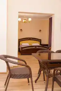 Марал - 1
